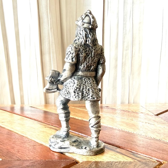 Vintage 1978 Borge Warrior/Viking Pewter Figurine - Picture 4 of 6